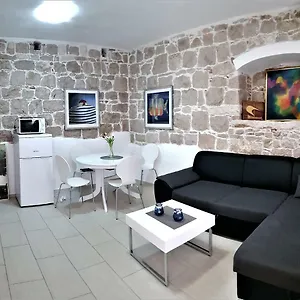 Apartment Karmen's Two, Split